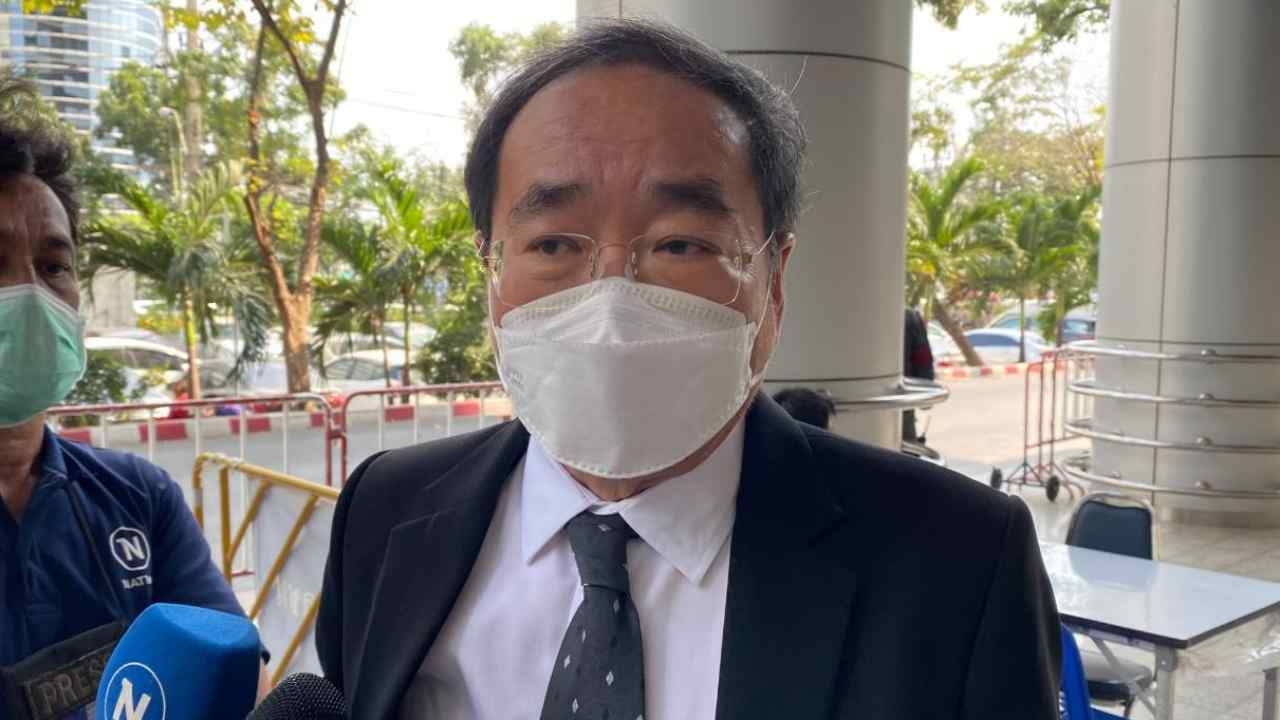 เพนกวิน อานนท์ ไมค์ ไผ่ จะไม่ยื่นขอปล่อยตัวชั่วคราว ระหว่างพิจารณาคดีอีก