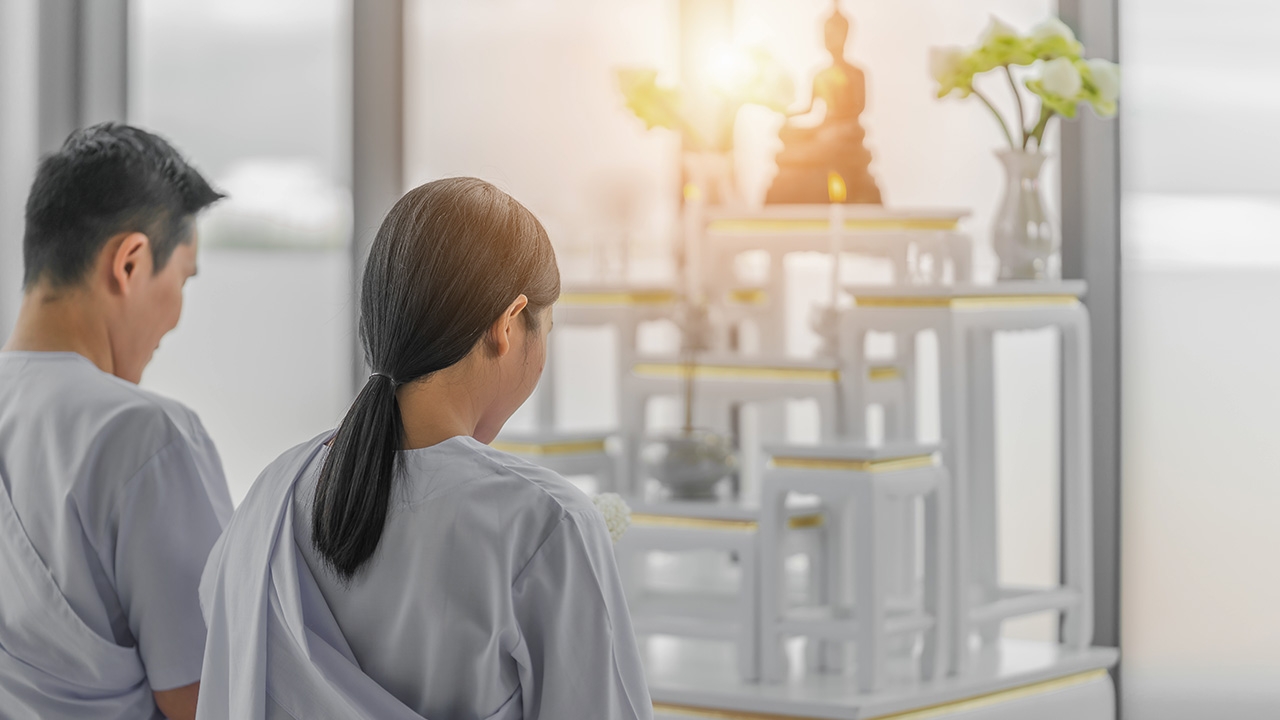 รวมลิงก์สวดมนต์ข้ามปีออนไลน์ รับปีใหม่ 2565 กับวัดดังทั่วไทย 