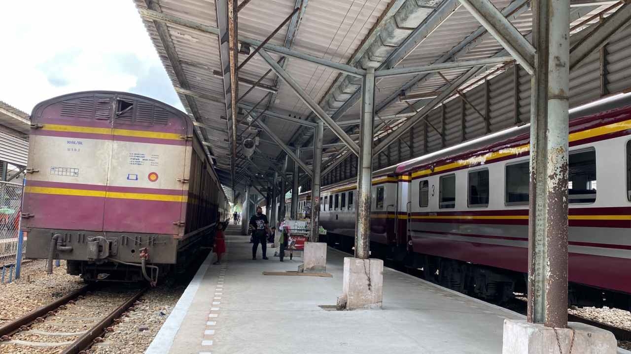 ผลหารือสรุป รฟท.ให้รถไฟ 3 จังหวัดใต้กลับมาเดินรถทุกขบวนในวันที่ 16 ธ.ค. 