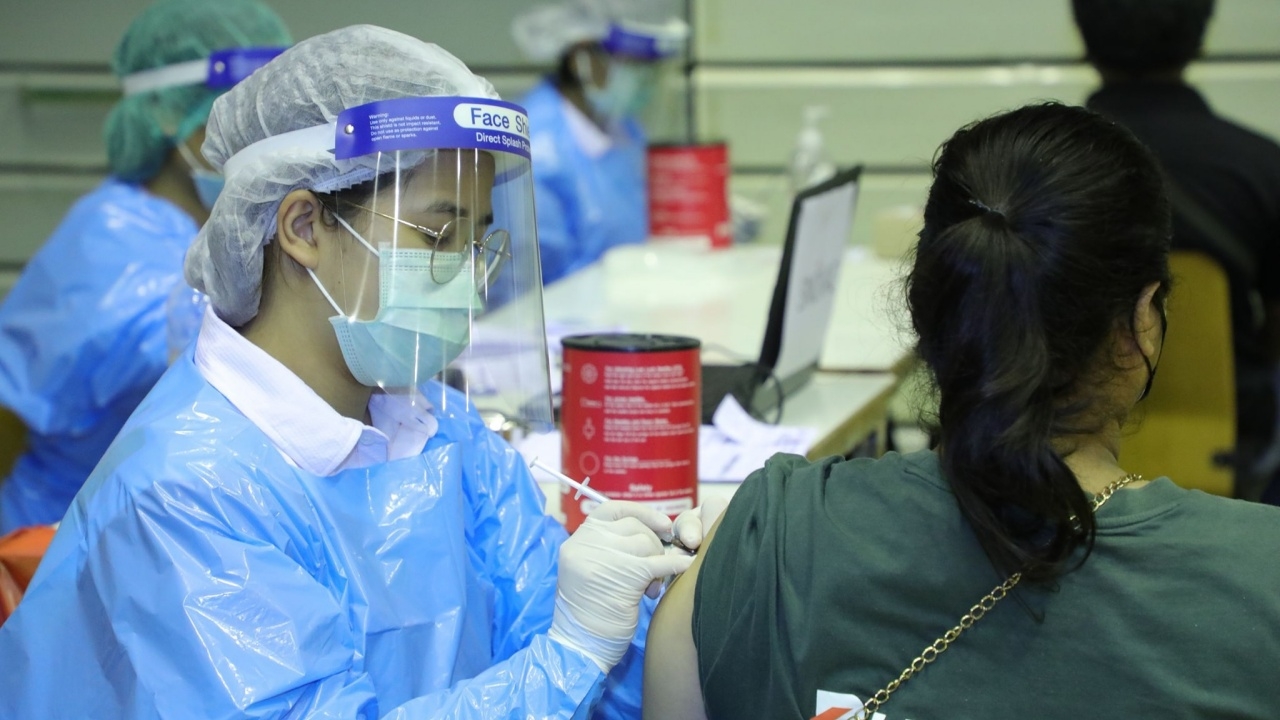 ศูนย์ฉีดวัคซีน "โควิด-19" กทม. ประกาศหยุดให้บริการช่วงเทศกาลปีใหม่