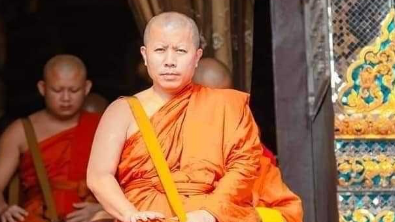 หลวงพี่อุเทน "ทำไมดาราดังต้องมาวัดท่าไม้" ดูดวง สายมู รับแต่ VIP?