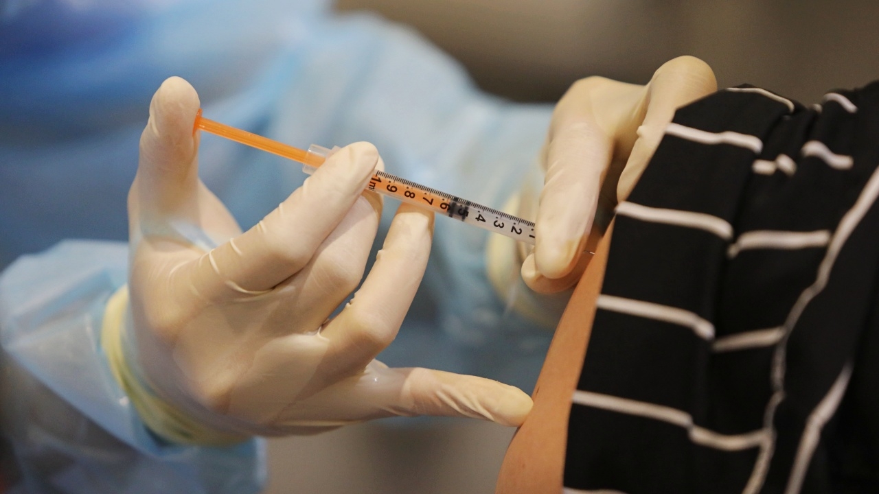 "หมอยง" แนะ 4 แนวทางการฉีดวัคซีนกระตุ้นเข็ม 3 ป้องกัน "โควิด-19"