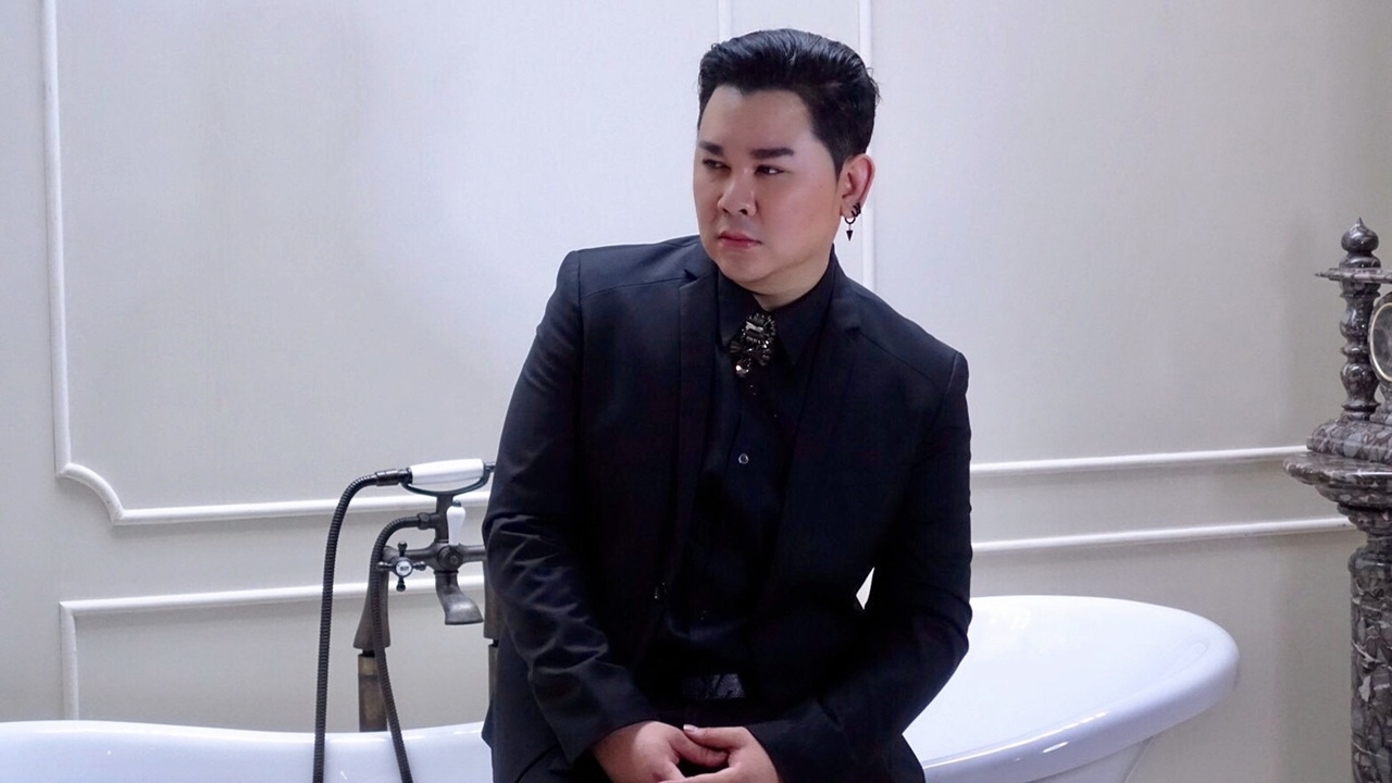 อาลัย อาร์ต เคพีเอ็น เปิดประวัติจากนักร้องดังเป็นคุณพ่อเลี้ยงเดี่ยว