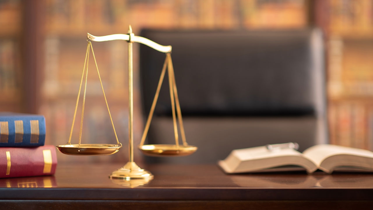 อำนาจอธิปไตยเป็นของใคร