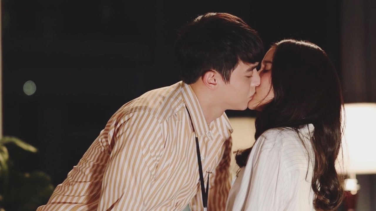 "แอน-เจมส์" จูบแรกมาแล้ว อัปเลเวลออกกำลังหัวใจ แค่นอนจับมือไม่พอ ใน "กะรัตรัก"