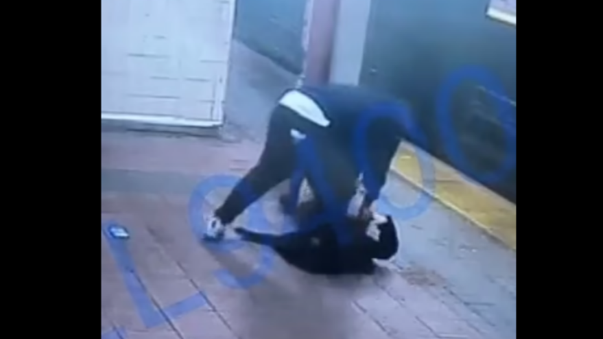 สื่ออังกฤษ สัมภาษณ์  'บิว' นางแบบสาวไทย โดนทำร้ายชิงทรัพย์ที่นิวยอร์ก 