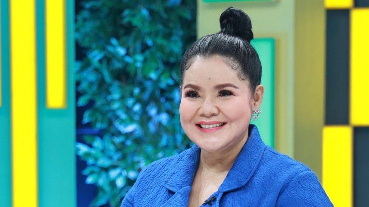 ฮาย อาภาพร ถูกลอตเตอรี่ 40 ใบ แฮปปี้ขึ้นบ้านใหม่รับทรัพย์รัวๆ (คลิป)