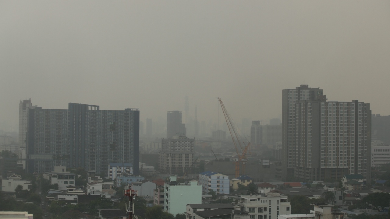 สภาพอากาศวันนี้ ใต้มีฝน ไทยตอนบนอุณหภูมิสูงขึ้นอีก กทม.ฝุ่นสะสมเพิ่ม