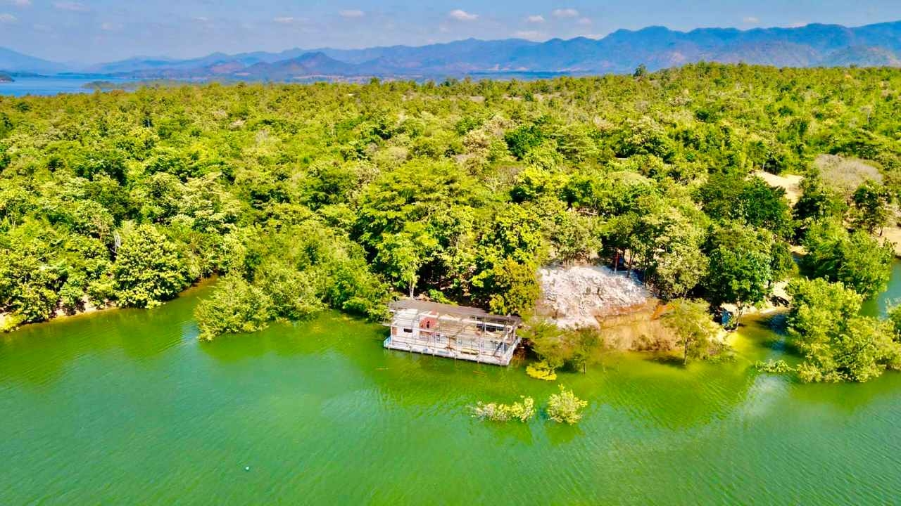 กรมอุทยานฯ ตรวจที่รีสอร์ต 30 ล้าน ริมเขื่อนศรีนครินทร์หลังทุบทิ้ง