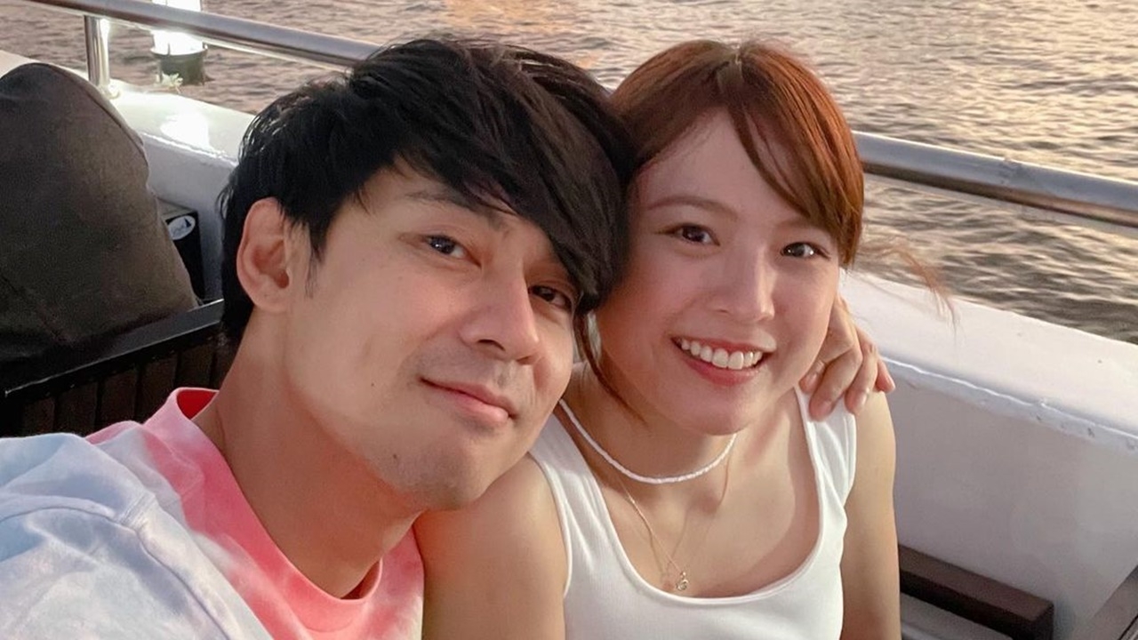 แดน ควง แพตตี้ ล่องเรือดินเนอร์พร้อมหน้าครอบครัว แฟนๆ แห่รอข่าวดี