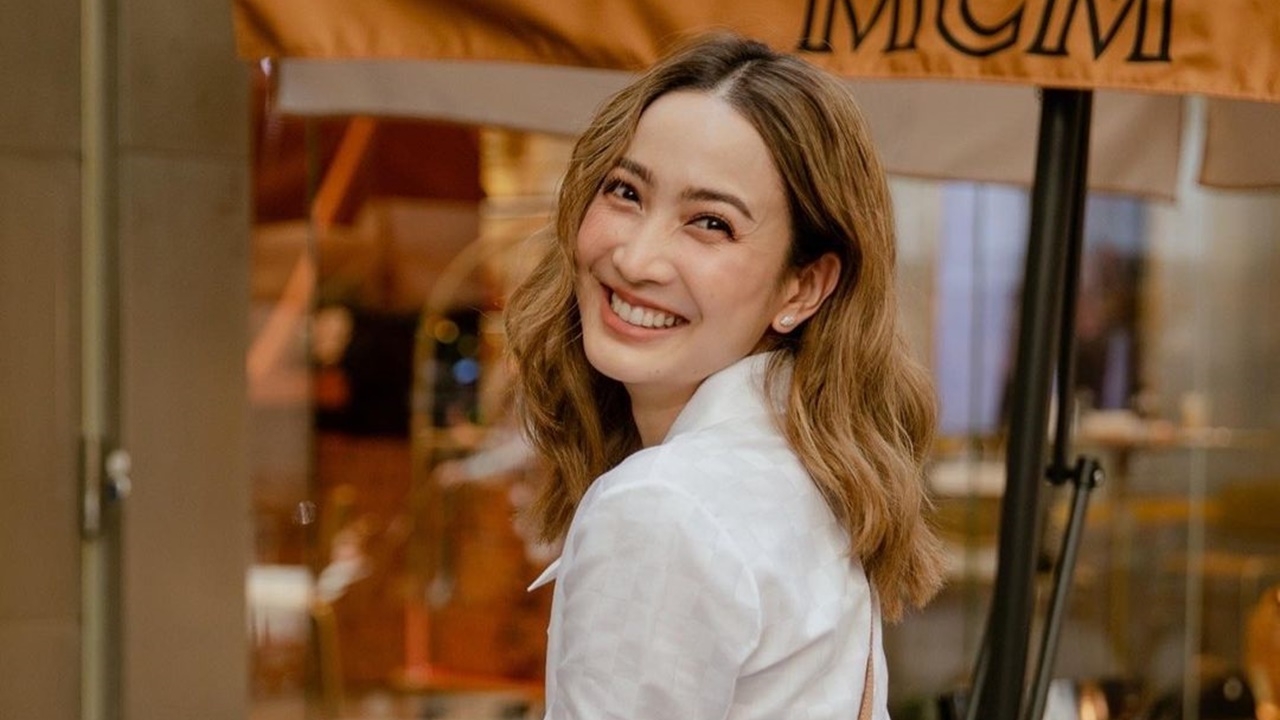 แต้ว ณฐพร คนมีความรัก โพสต์ภาพคู่ ไฮโซณัย ถามใครน่ารักยกมือขึ้น 