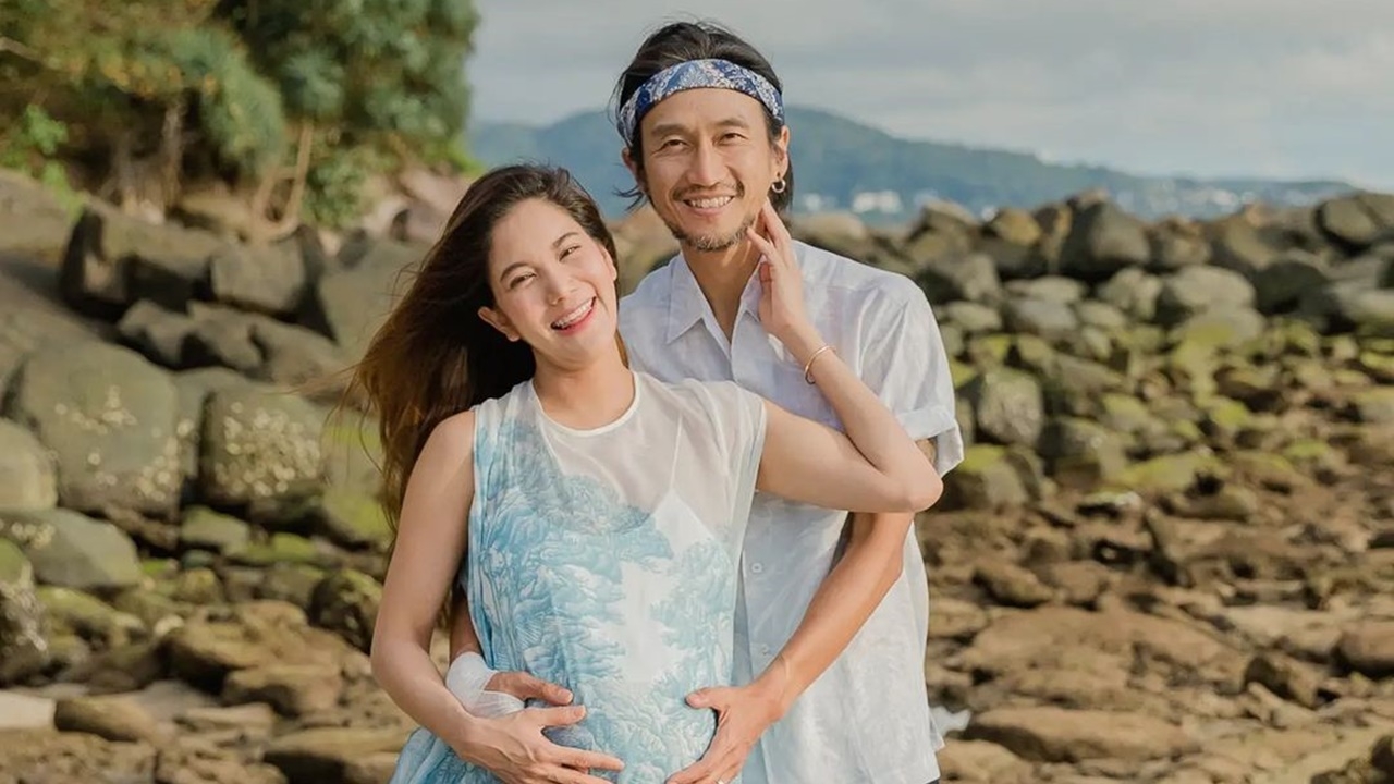 ก้อย รัชวิน คลอดลูกชายคนแรก ตั้งชื่อ น้องทะเล ดวงใจของพ่อแม่