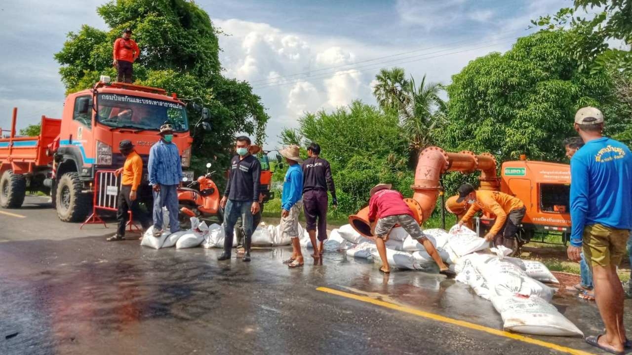 ปภ.รายงานอุทกภัยรวม 14 จังหวัดได้รับผลกระทบน้ำท่วมกว่า 2 แสนครัวเรือน