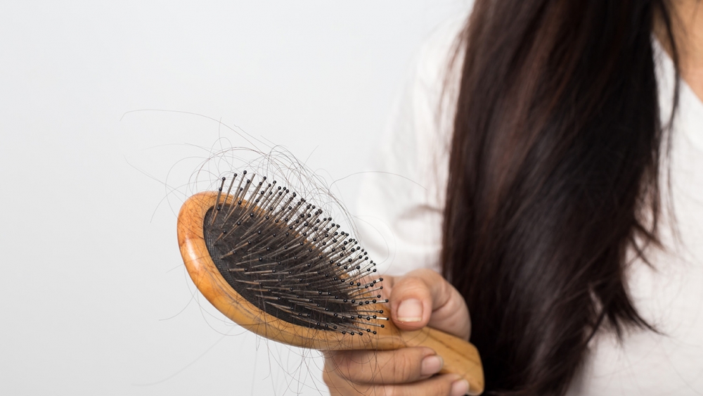 .ฝันว่าผมร่วง หัวล้าน ผมบางหมดหัว ทำนายฝัน เลขเด็ด.