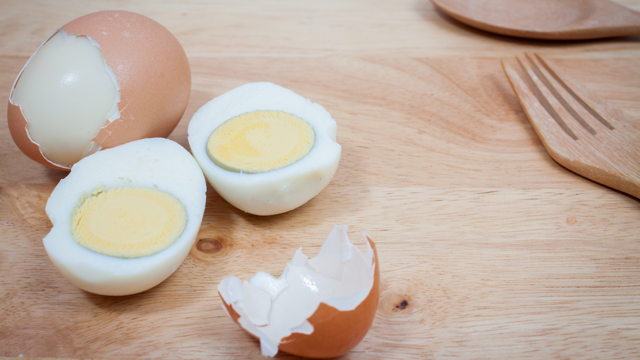 อาจารย์เจษฎา อธิบาย "ไข่ต้มนานจนเป็นสีเขียว" กินได้ ไม่อันตราย