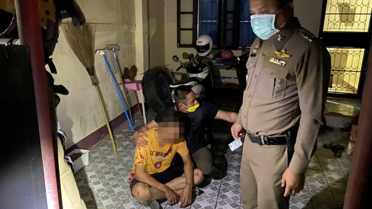 "จยย.เป็นเหตุ" นักเลงเจ้าถิ่นฉุน ยกพวกยำหนุ่ม 21 ถูกแทงสวนตาย 2 เจ็บ 1