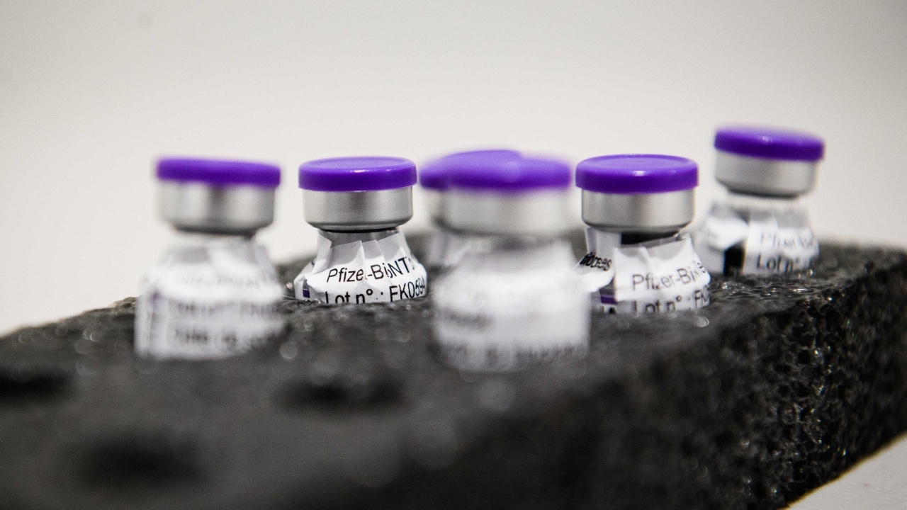 รพ.กลาง เปิดจุดให้ลงทะเบียน ฉีดวัคซีน "ไฟเซอร์" เข็ม 3 