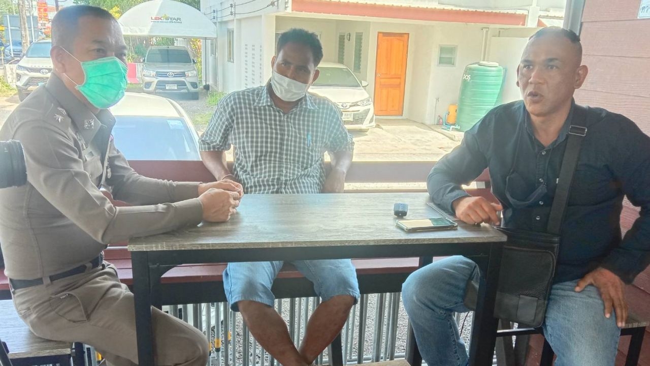 หนุ่มผวาเจอขาใหญ่ภูเก็ตชักปืนยิงขู่ 30 นัด หลังมาซื้อที่อยู่แล้วไม่บอก