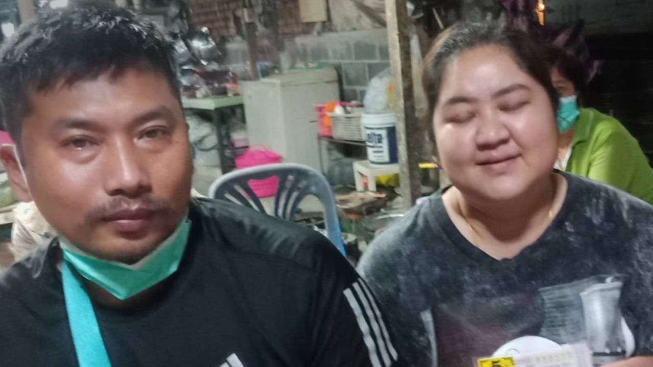 พ่อค้ากุ้งซื้อหวย 5 ใบ ถูกที่ 1 รับ 30 ล้าน กลายเป็นเศรษฐีในพริบตา