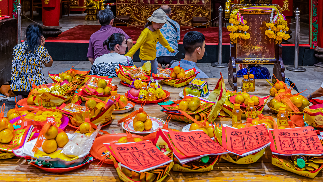 เปรียบเทียบราคาของไหว้แก้ชง 2565 พร้อมขั้นตอนจาก 5 วัดดัง  