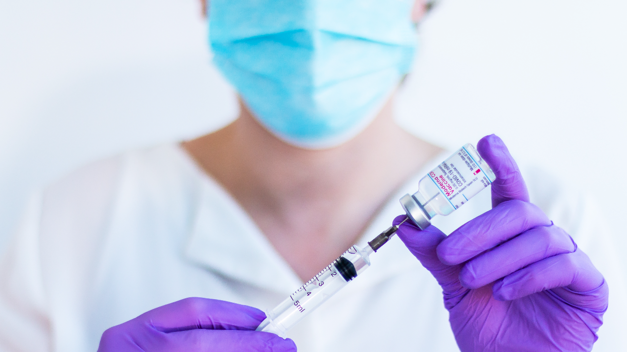 เช็กเงื่อนไข สถานเสาวภา เปิดลงทะเบียนรับวัคซีนโมเดอร์นาฟรี 