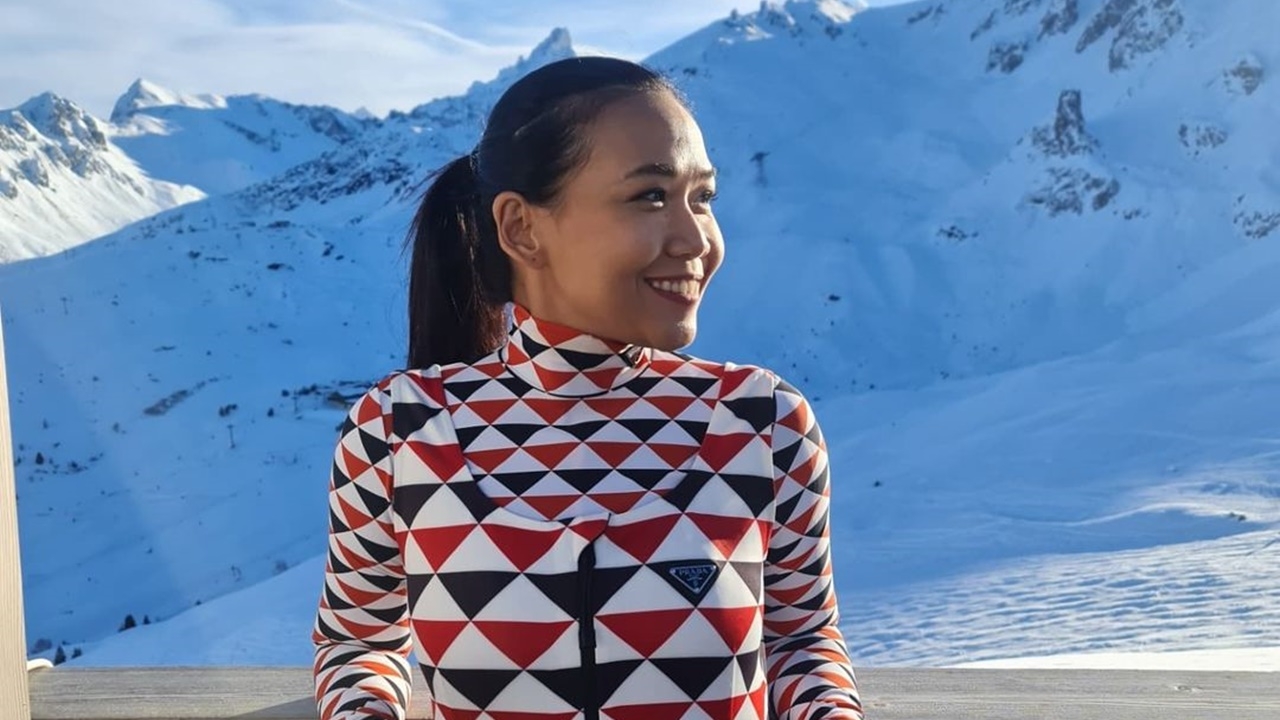 กาละแมร์ หัวใจกระชุ่มกระชวยเศรษฐีรวยติดอันดับที่ 300 ของโลกมาจีบ