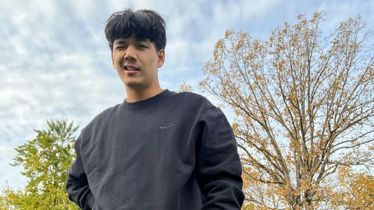 นิกกี้ โม้ไม่หยุดสนิท ยอร์ช ยงศิลป์ โชว์แชตคุย แบมแบม GOT7 ชวนไปกินซอยจุ๊ 