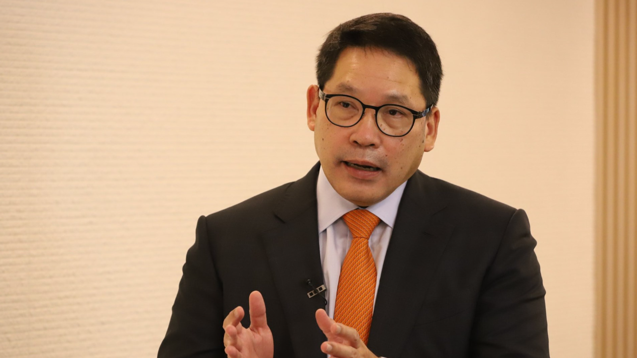 อุตตม ย้ำ พรรคสร้างอนาคตไทยมุ่งแก้เศรษฐกิจปากท้อง ไม่ซ้ำเติมความขัดแย้ง