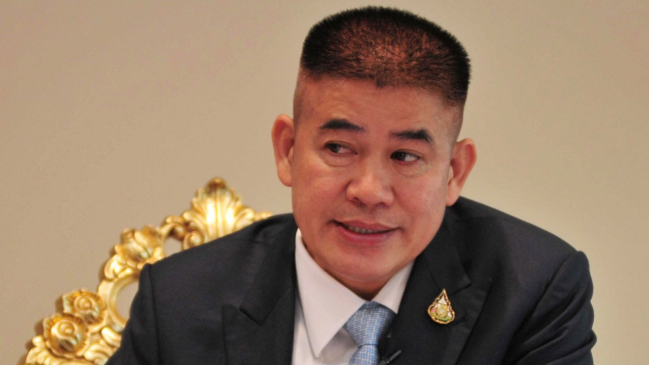 เนื้อในของ “พรรคพันทาง”