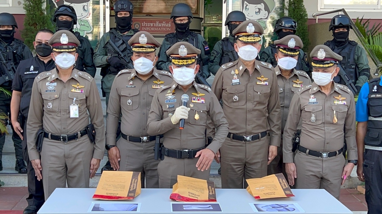 ผบช.ภ.7 สอบปากคำหนุ่มฆ่า ทำร้าย นทท.ชาวอังกฤษ พร้อมส่งตรวจสภาพจิต