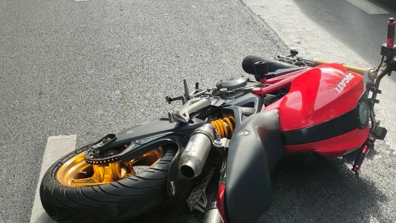 ประกาศ ตามหากล้องหน้ารถ วงจรปิดจับภาพเหตุการณ์บิ๊กไบค์ชนหมอกระต่าย