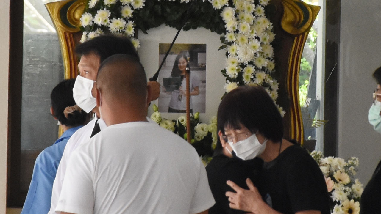 ญาติเป็นห่วงเรื่องคดี เผยหมอกระต่าย เพิ่งเรียนจบ พรุ่งนี้จะเป็นวันเกิด 