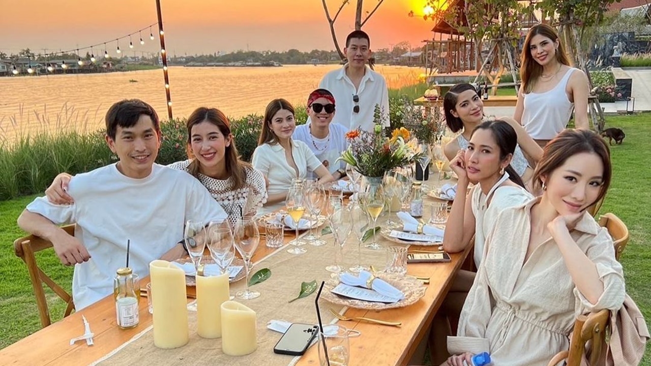 ป๊อก-มาร์กี้ ฉลองบ้านใหม่เสร็จแล้ว จัดดินเนอร์หรูริมแม่น้ำเจ้าพระยา 