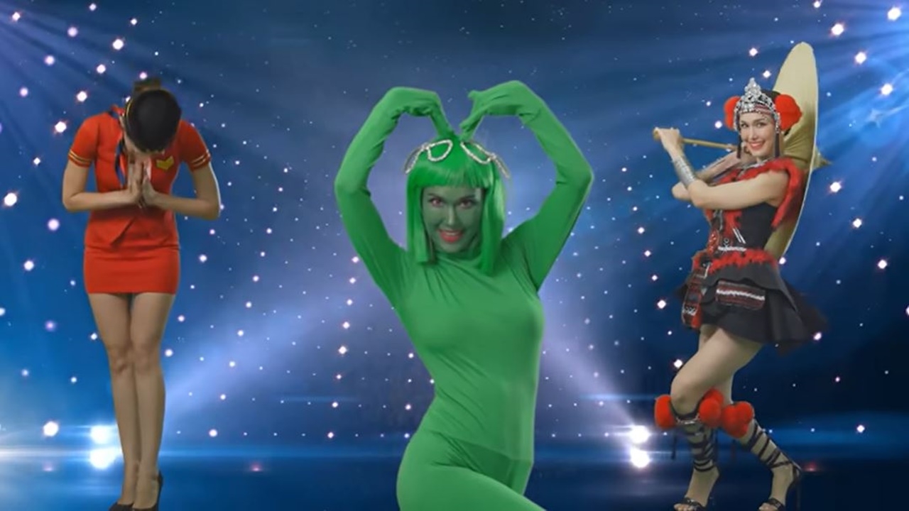 เขย่าวงการ แจ็คกี้ ปล่อยเพลงสุดหลอนหู FCถามเอาเนื้อเพลงออกจากหัวยังไง (คลิป)