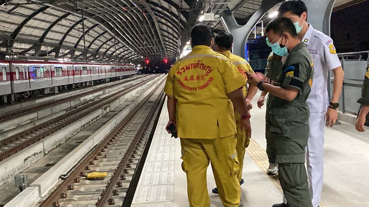 รถไฟฟ้าสายสีแดงทับชายนิรนามร่างขาด ดับอนาถ ตร.ยังไม่ฟันธงสาเหตุ