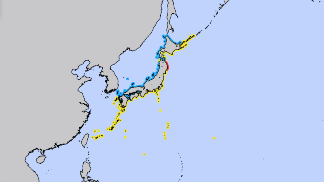 ญี่ปุ่นลดระดับเตือนภัยสึนามิ อพยพประชาชน 2 แสนคน 
