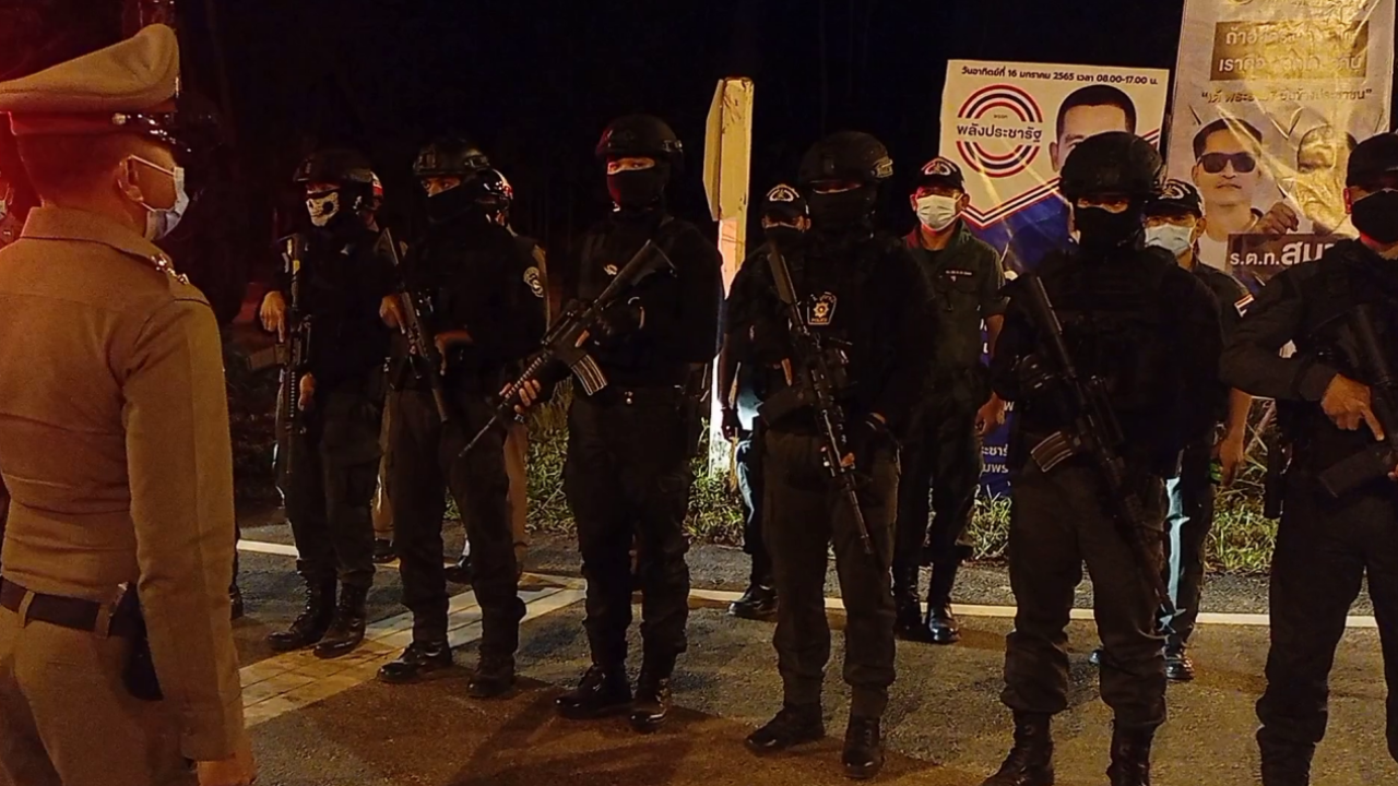 เลือกตั้งซ่อมชุมพรวันนี้  ศึก 2 พรรคใหญ่ แพ้ไม่ได้ ตร.ส่งหน่วยสวาทดูแล