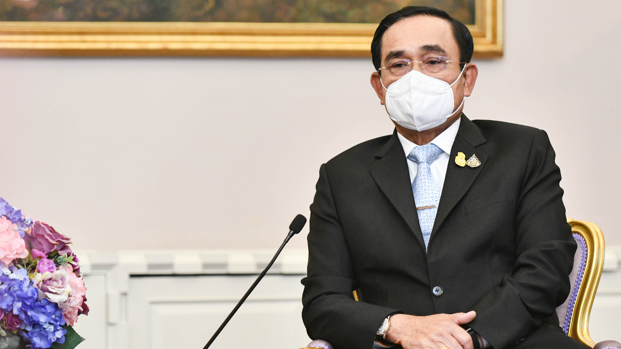 นายกฯ มอบคำขวัญวันครู ปี 65 “พัฒนาครู พัฒนาเด็ก เรียนรู้สู่อนาคต” 