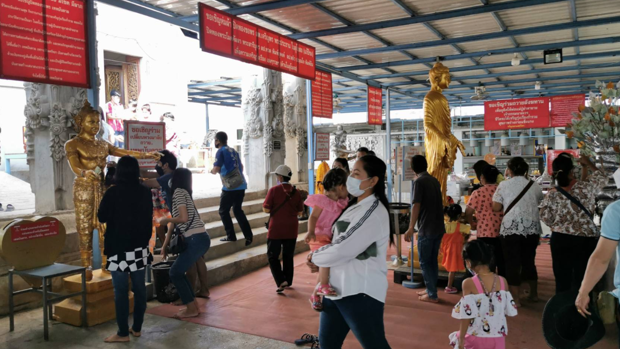 ขอโชค "หลวงปู่หลิว" นั่งพญาเต่าเรือน คนตาดีไม่พลาดส่อง "เลขเด็ด" ธูปมงคล