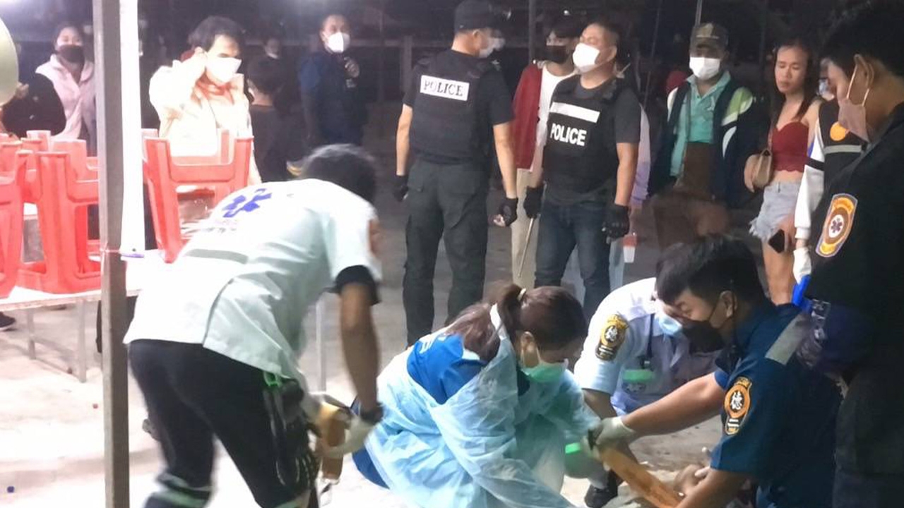 ตร.เร่งล่ามือฆ่าหนุ่มลาว ถูกแทงดับคาคอนเสิร์ต "ปู พงษ์สิทธิ์" 