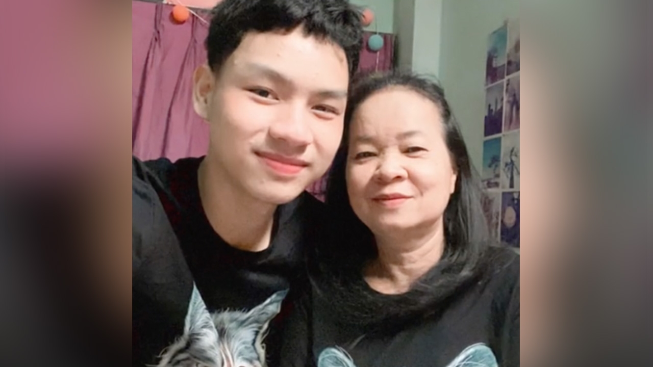 แฟนคลับให้กำลังใจ "น้องเวฟ-พี่พร" คู่รักต่างวัย หวานฉ่ำแม้อายุห่าง 40 ปี