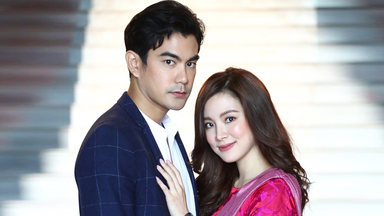 เปิดประตูสู่มันตราปุระ "ใบเฟิร์น-ฌอห์ณ" ไขปริศนาบนส่าหรีผืนงาม ใน “สิเน่หาส่าหรี”