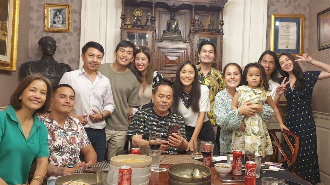 2 สะใภ้นางเอก แมท-มิ้นต์ ร่วมงานวันเกิด ครอบครัวเตชะณรงค์รวมตัวพร้อมหน้า