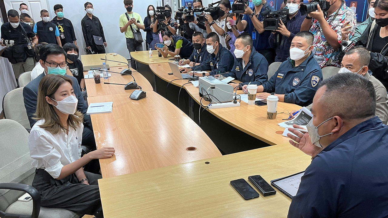 นางเอกโวย