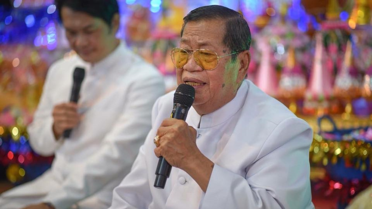 ลูกชายไวพจน์ เพชรสุพรรณ โพสต์เศร้า บอกพ่อหลับให้สบาย ไม่เจ็บปวดอีกต่อไป