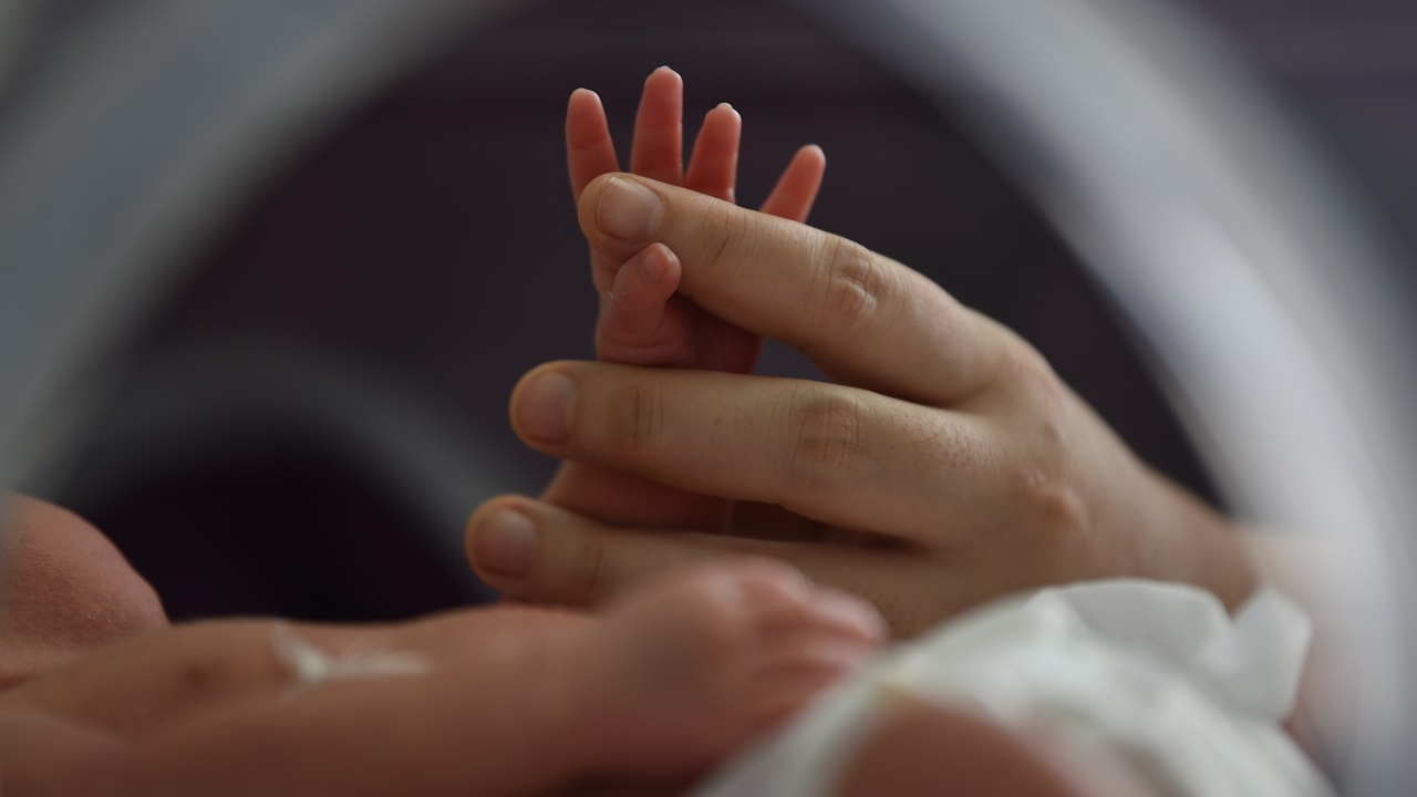 ทารกถูกทิ้งกลางอุณหภูมิ -20 องศาในไซบีเรีย เคราะห์ดีคนเจอรอดปาฏิหาริย์