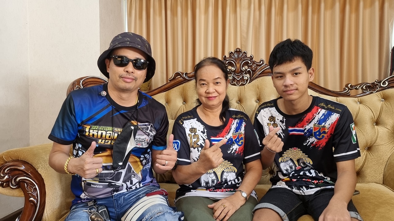 ประจักษ์ชัย พา พี่พร แฟนเด็ก ทำศัลยกรรม น้องโอลีฟ ขายโตเกียวโนบราก็มา