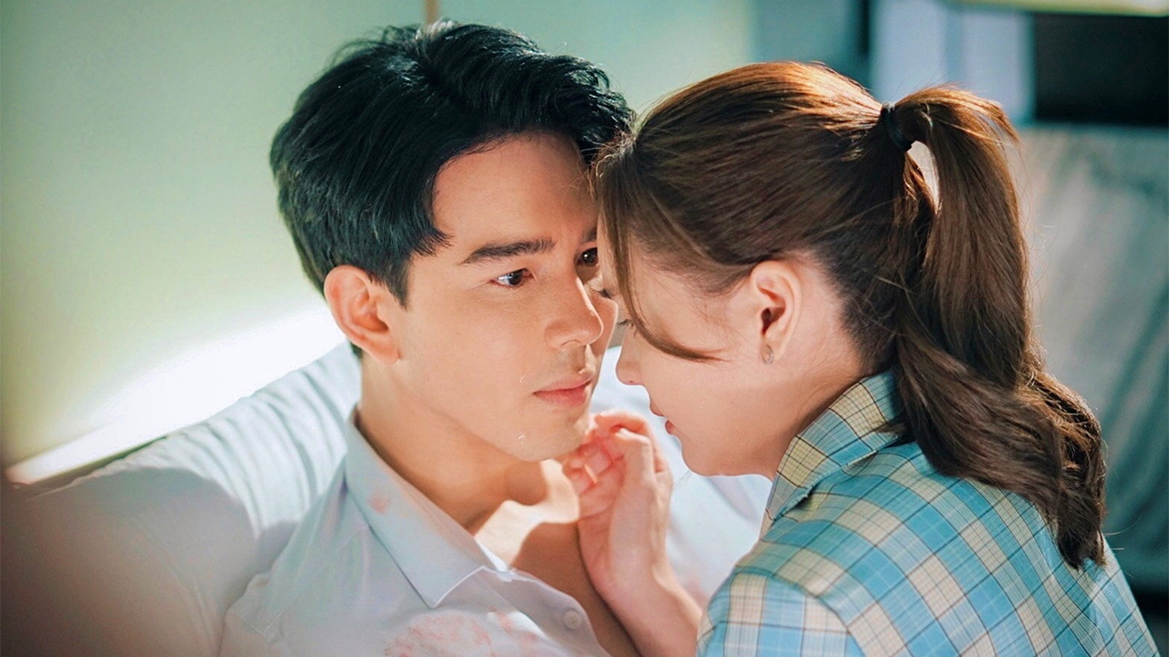 “จี๋” น้ำตาไหลโดน “ออม” จูบ สารภาพเป็นความรู้สึกจากหัวใจ ใน “เกมรักสลับมิติ”