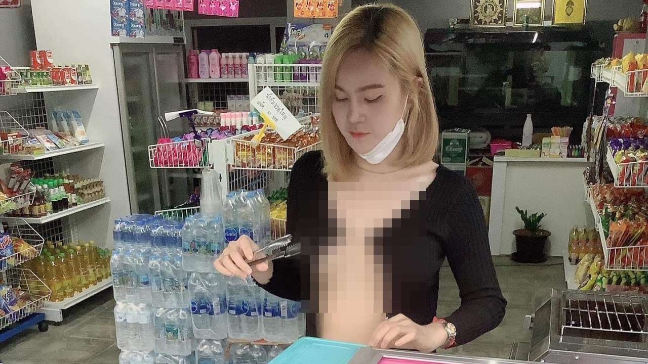 "น้องมี่" แม่ค้าหมึกย่างแซ่บ เผยเสื้อแหวกอกไม่ทำใครเดือดร้อน แค่ทำมาหากิน