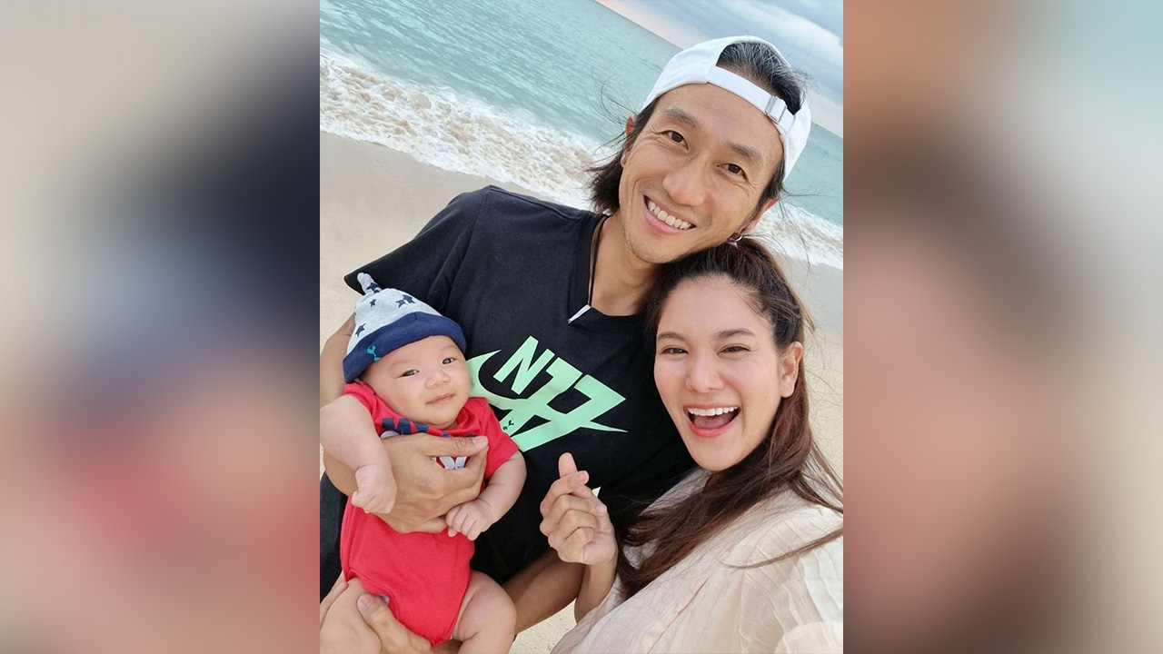 ก้อย รัชวิน โพสต์ครบรอบแต่งงาน 1 ปี เวลาผ่านไปไวมาก จาก 2 ตอนนี้มี 3 (คลิป) 